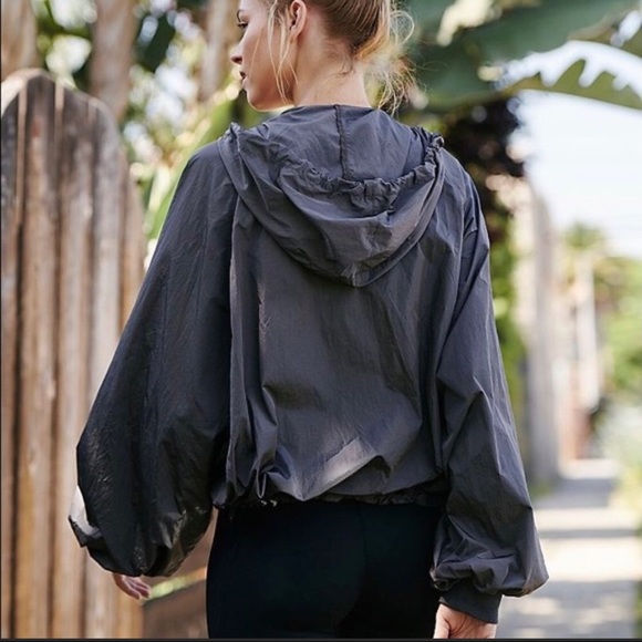 Free People Movement On The Rise Windbreaker Jacket Twilight Grey - Picture 2 of 9